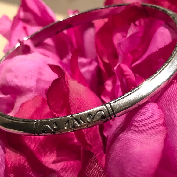 Brighton Scroll design Silver Tone Thin Bangle Bracelet - Picture 3 of 10